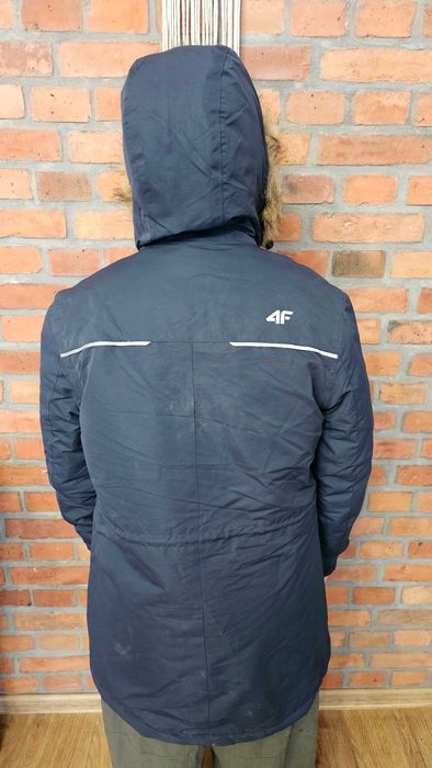 Zimowa kurtka damska 4F, z kapturem, rozmiar M