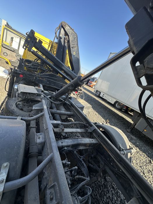 Кран маніпулятор мультиліфт