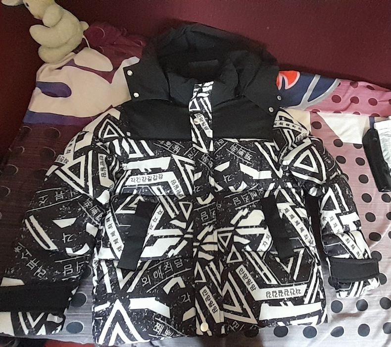 Продам зимову курточку для хлопчика