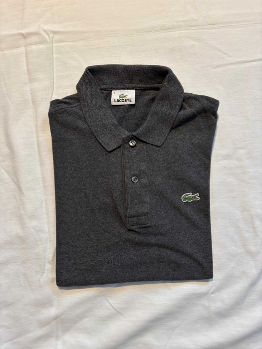 Polo Lacoste cinzento - tamanho M