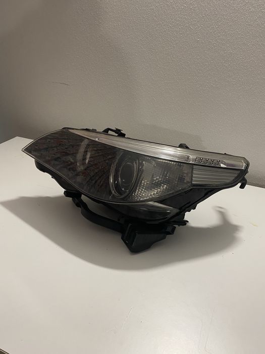 Ótica/farol bmw 525d