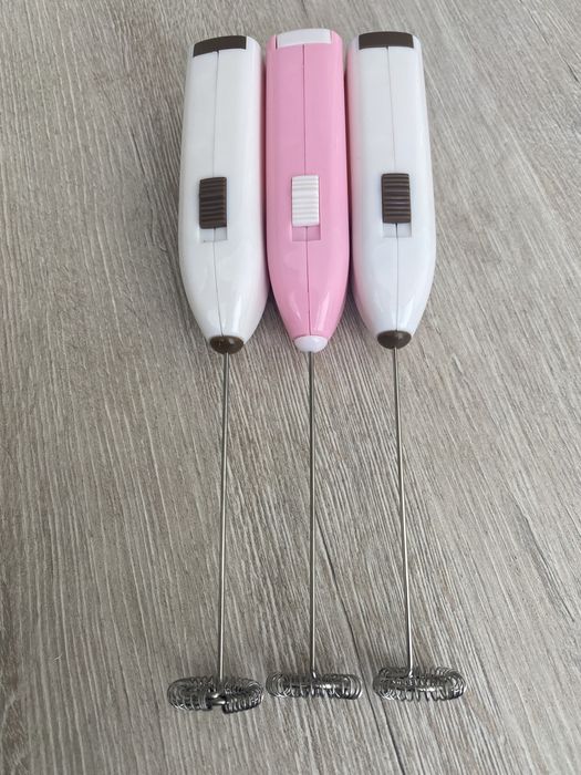 Капучінатор, збивач молока і яєць