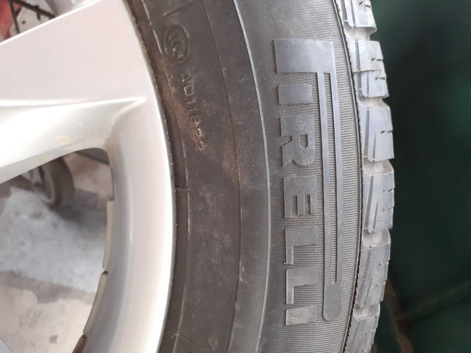 Jante 16  original da Audi furação 5x112