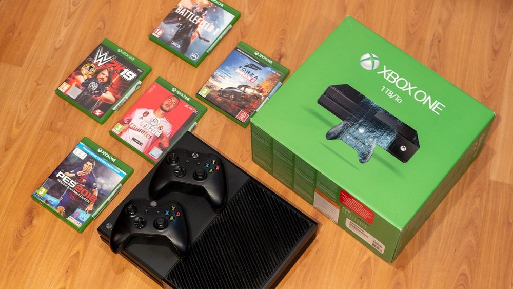 Vendo Xbox One 1T