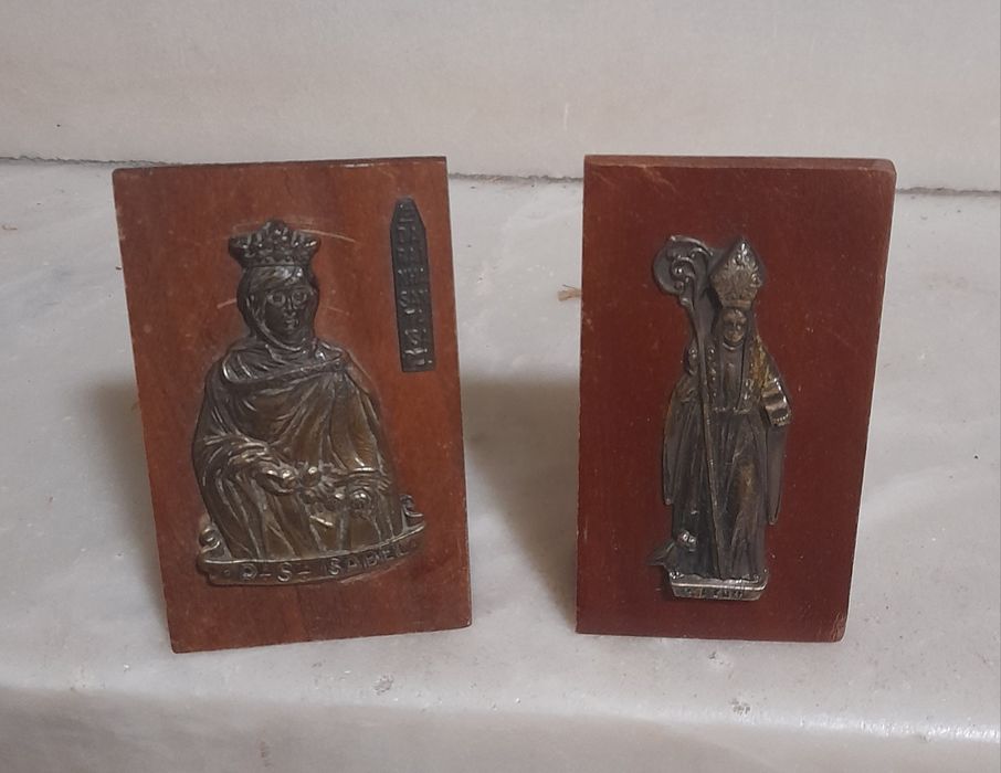 Arte Sacra santos madeira metal