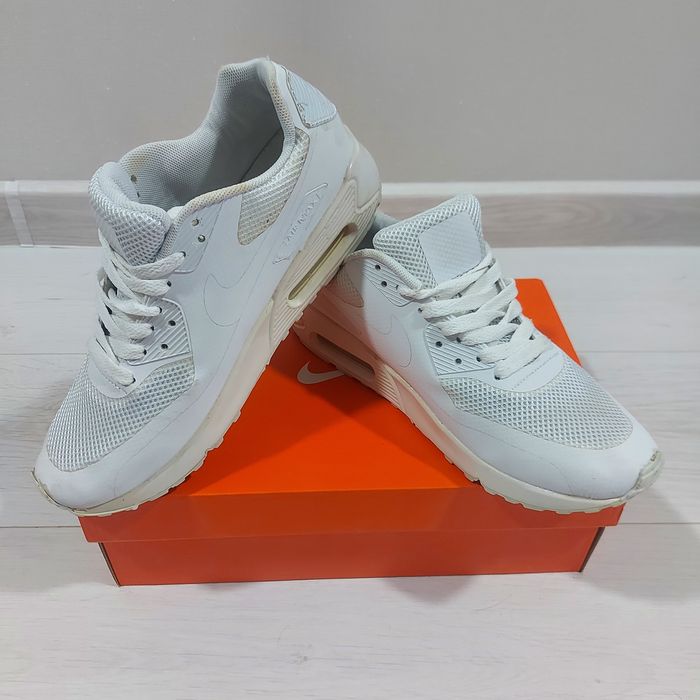 Кроссовки Nike Air оригинальные размер 42/ 27 cm