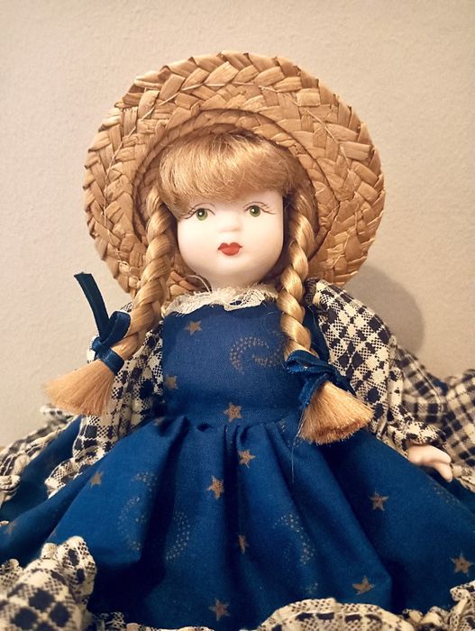 Bonecas vintage em cerâmica
