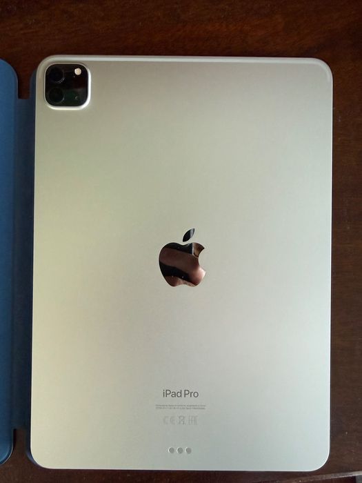 IPad Pro 11 M2 128GB Wi-Fi + Apple Pencil + etui x2