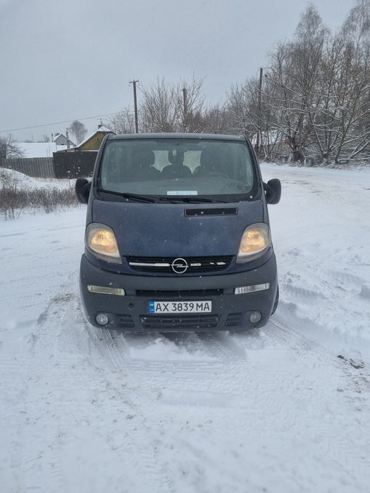 Продам  Опель виваро