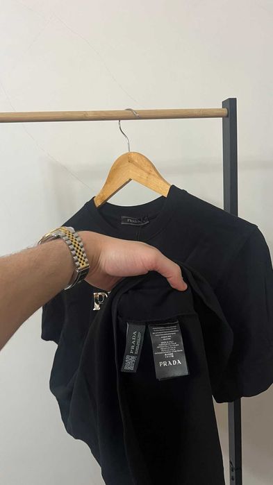 T-shirt Prada - Tamanho S