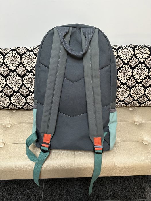 Mochila escolar com bolsa computador