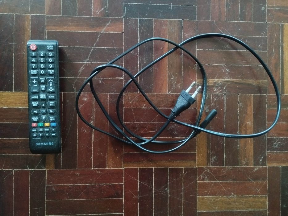 Televisão 28" Samsung LED-HD
