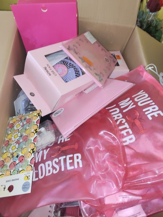 Karton mix Sinsay cały karton bananowiec