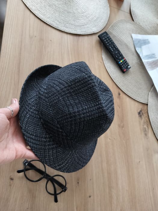 Kapelusz wełniany