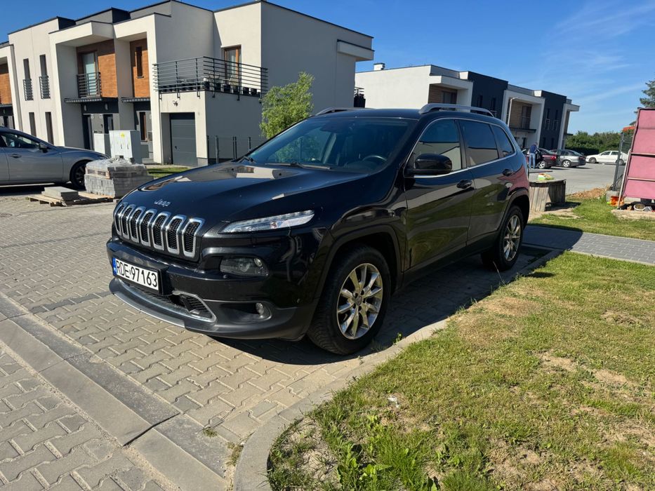 Jepp Cherokee Limited 2.0 Diesel 170 km