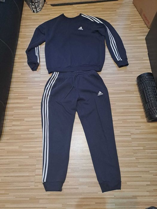 Dres ADIDAS prawie jak nowy Rozmiar L