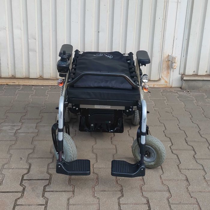 Wózek inwalidzki elektryczny OttoBock B500 + nowe akumulatory