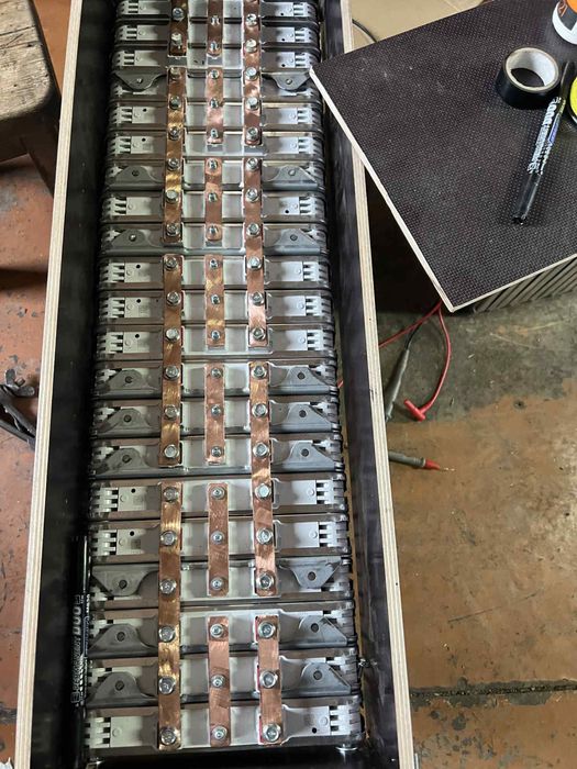 Комплект  акумулятор з інвекторои 6,2 кв