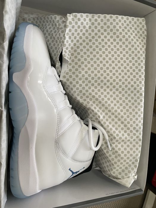 Jordan 11 Blue Legend