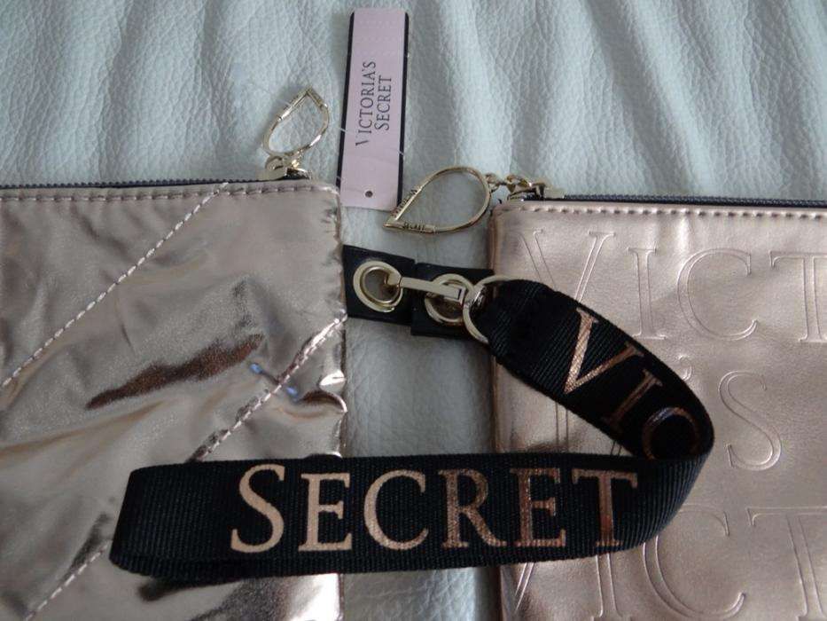 Victoria's Secret dwie nowe kosmetyczki złote