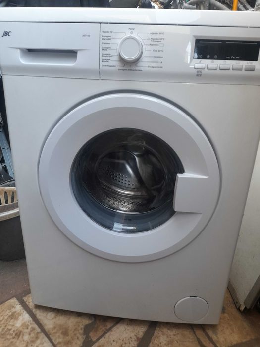 maquina de roupa JBC 7 quilos 1000 rpm