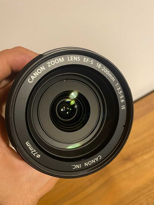 Kit Fotografia Canon 760D + Objectiva 18-200mm + Acessórios