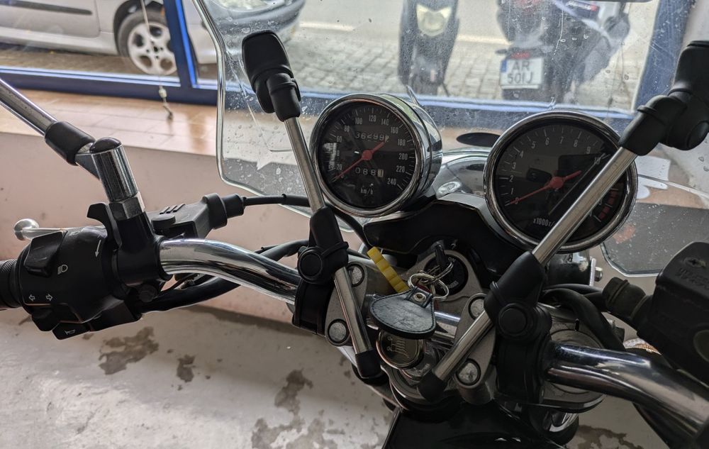 Suzuki Bandit 600N – 1997 – Impecável – 37.000 km