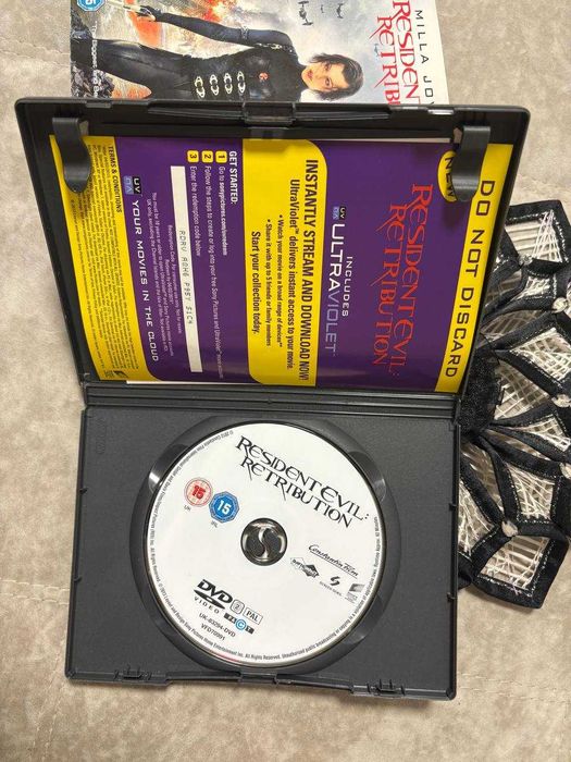 CD DVD диск фільм музика ігри Star trek приключения мега мена