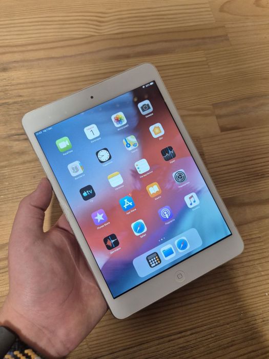 Продам:Айпад 2 міні