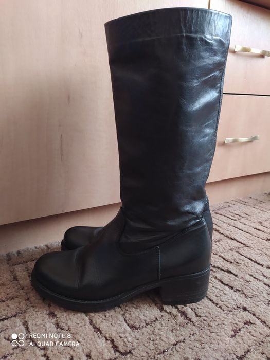 Чоботи  шкіряні  осінні