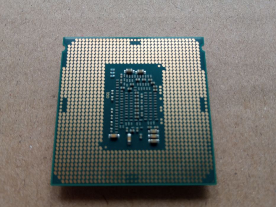 Процессор Intel Xeon E3 1220 v5 сокет 1151 v1 4 ядра 4 потока..