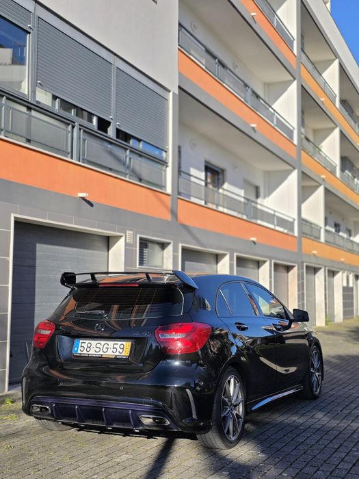 Mercedes A45 AMG