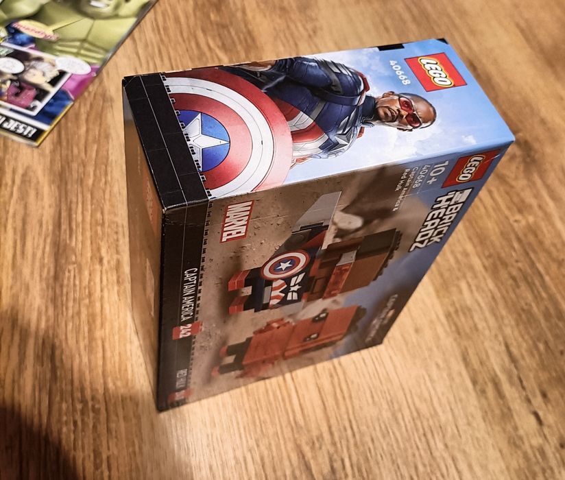 Nowe LEGO 40668 BrickHeadz Kapitan Ameryka i Czerwony Hulk.