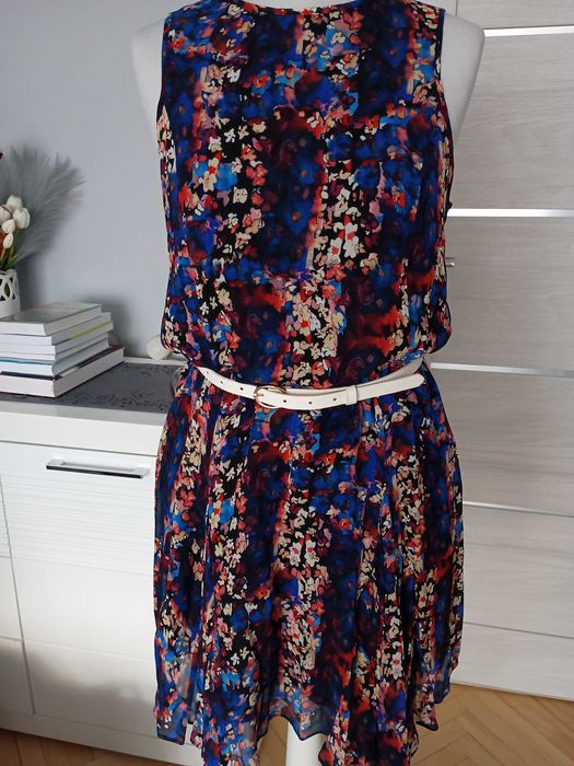 Kolorowa sukienka rozm.38 -50 zł