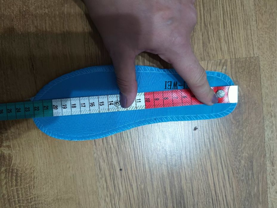Tenisówki niebieskie 36