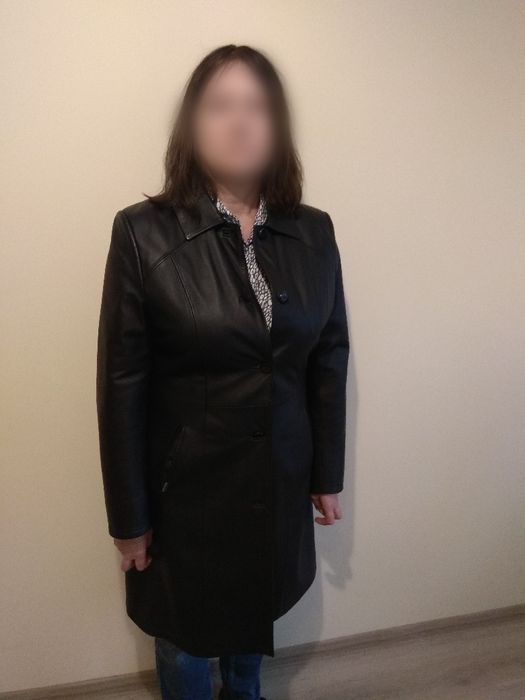 Skóra, elegancki płaszcz skórzany.
