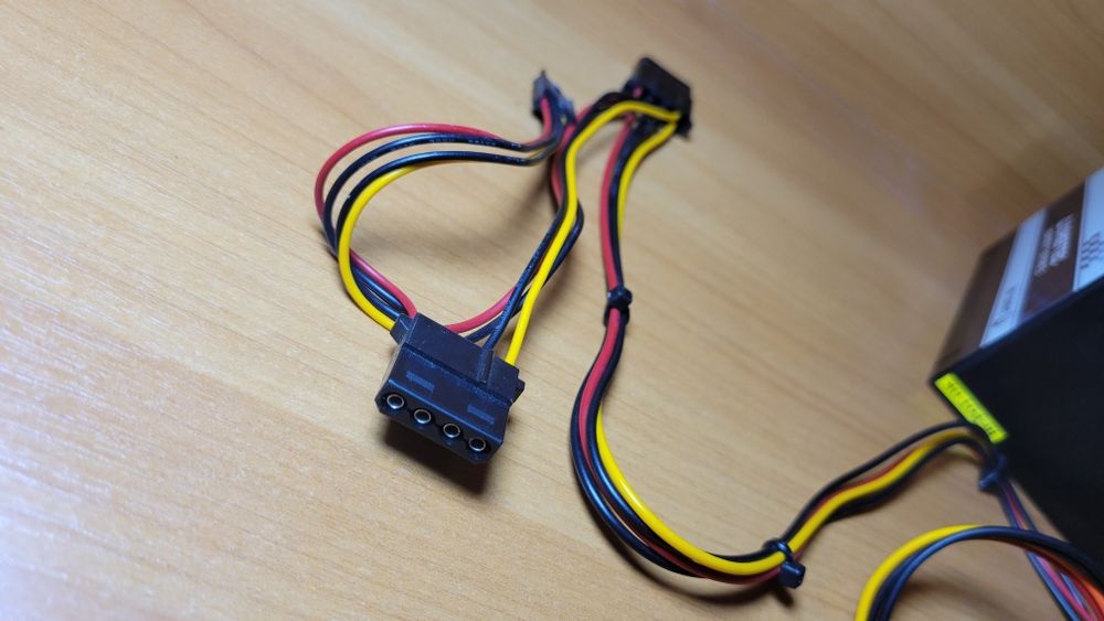 Блок живлення CHIEFTEC 500w