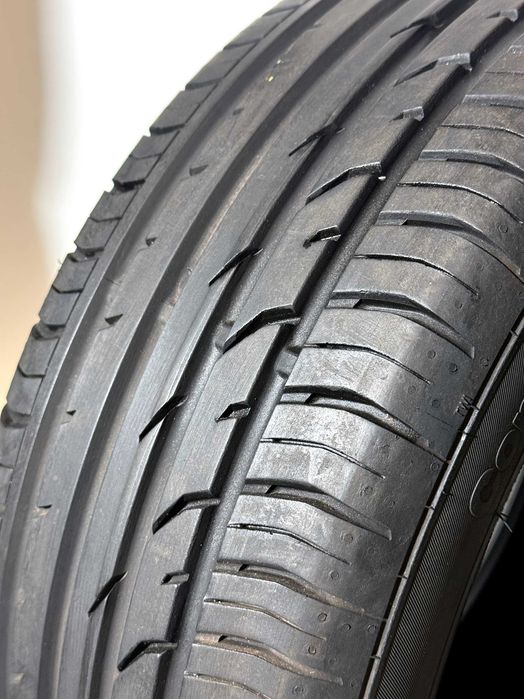 Pneus Continental ContiPremiumContact 5 - 205/55/16 - Como NOVOS