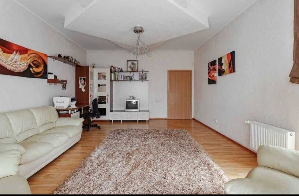 Аренда  дома  ул. Долгая гараж подва рядом с морем