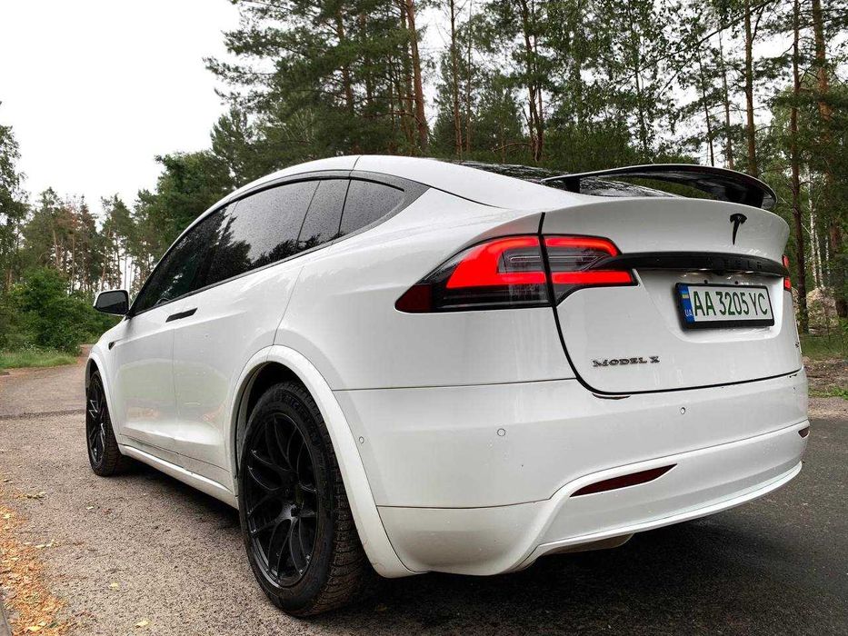 Tesla Model X 2016 90D