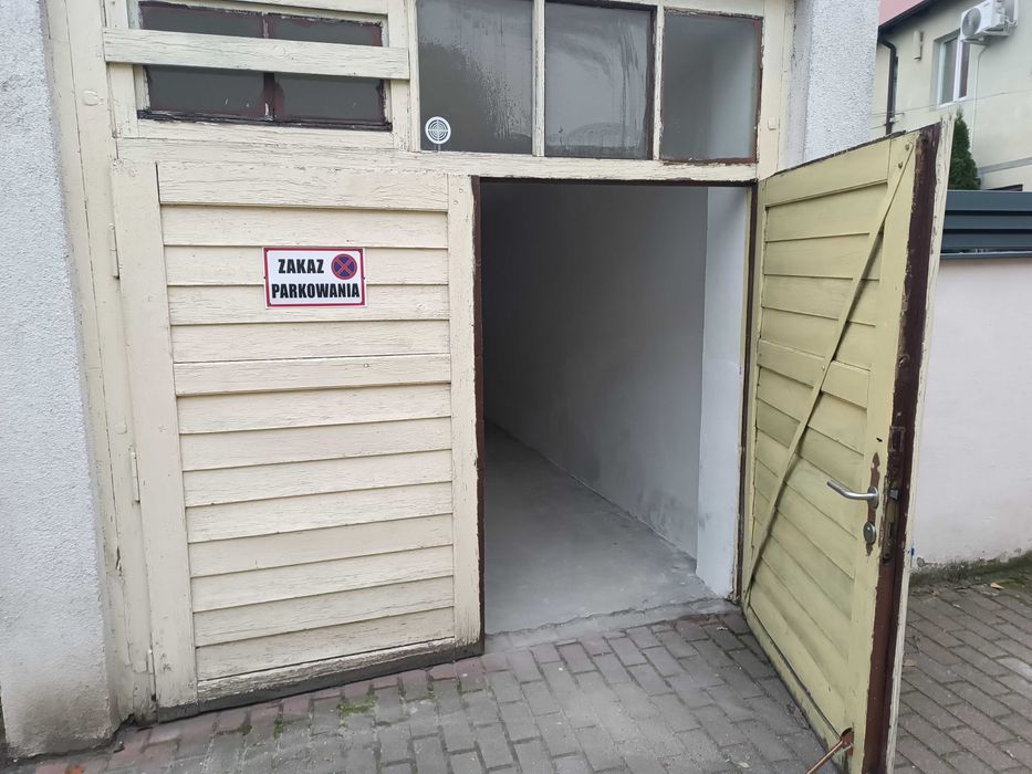 Wynajmę garaż murowany 14 m2 w Centrum Nowego Tomyśla ul. Asnyka/Plac Chopina