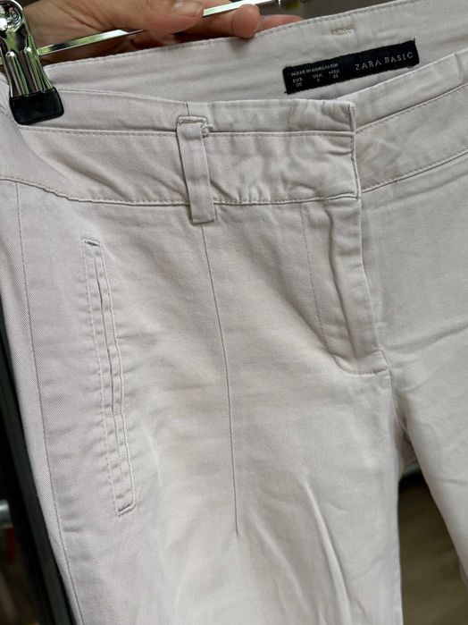 Zara basic kremowe bezowe spodnie cygaretki eleganckie