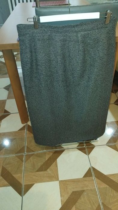 Śliczna Spódniczka r 48.50