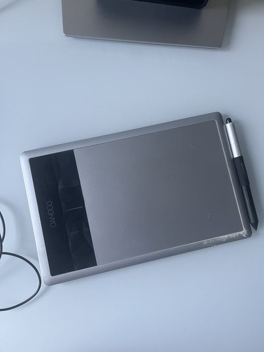 Mesa digital wacom Bamboo CTH-470
