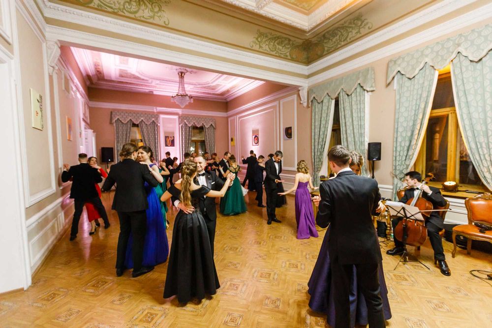 Подарунок на День народження.