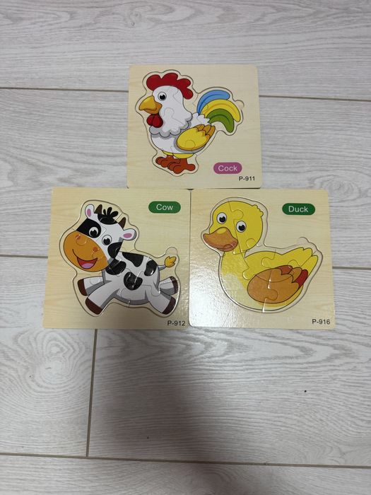 Лот деревʼяних пазлів