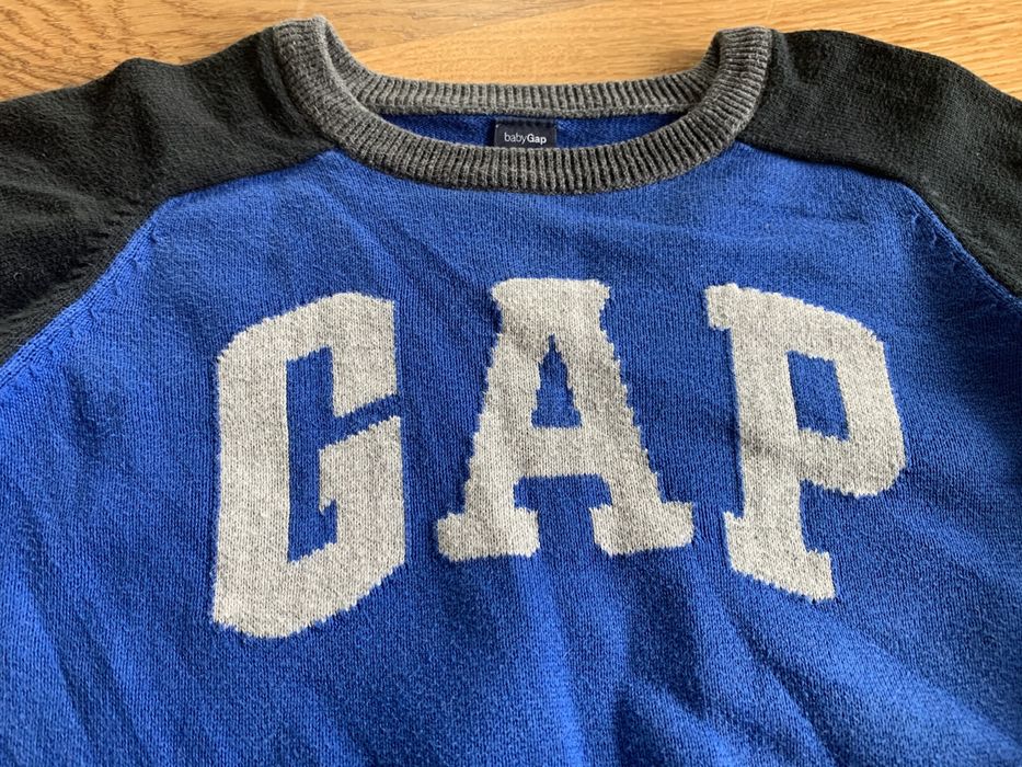 Sweter chłopięcy GAP - 5 lat