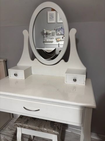 Toaletka / toaletka kosmetyczna