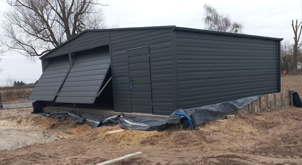 Nowoczesny garaż Magazyn blaszany na wymiar  9 × 6 dach dwuspadowy Ant