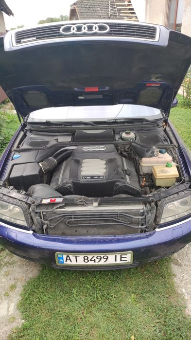 Audi A 8 D2 Long